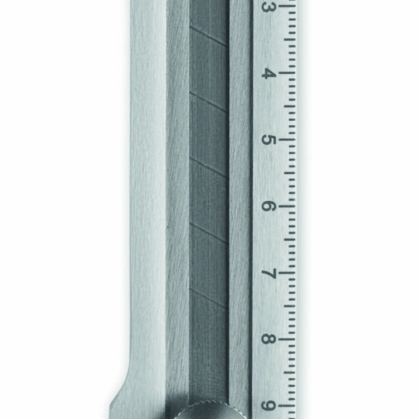 Cutter rétractable multi-outils